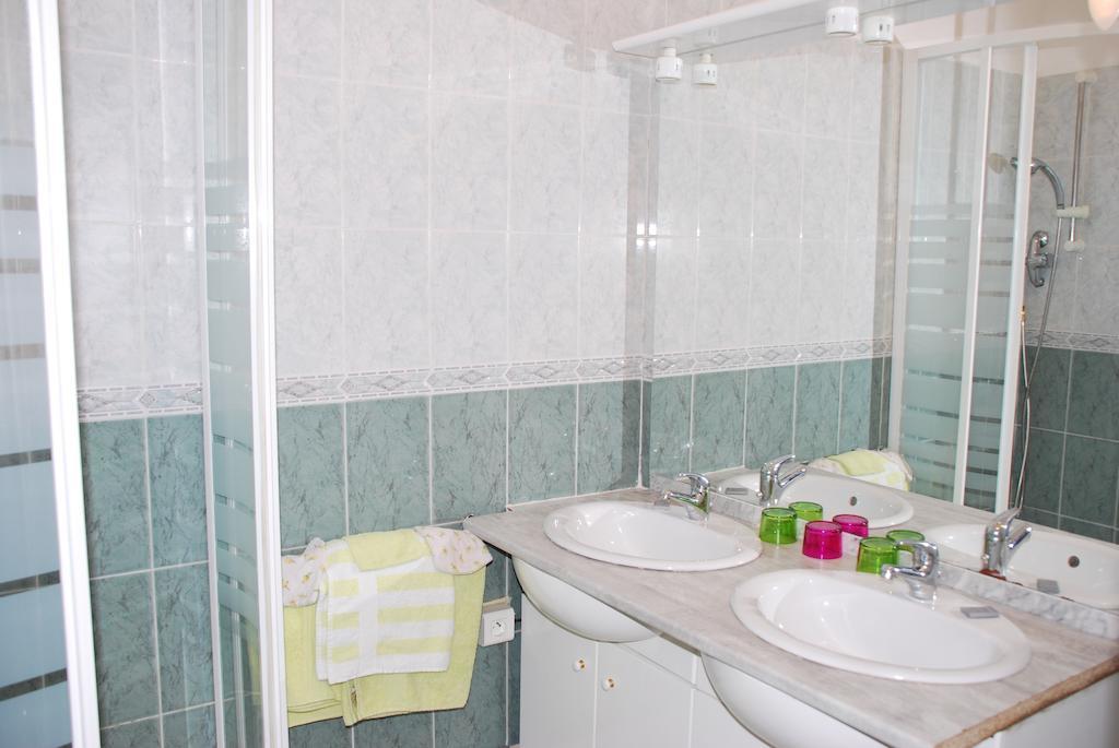 Chambres D'Hotes Le Clos Ambels Ambialet Room photo